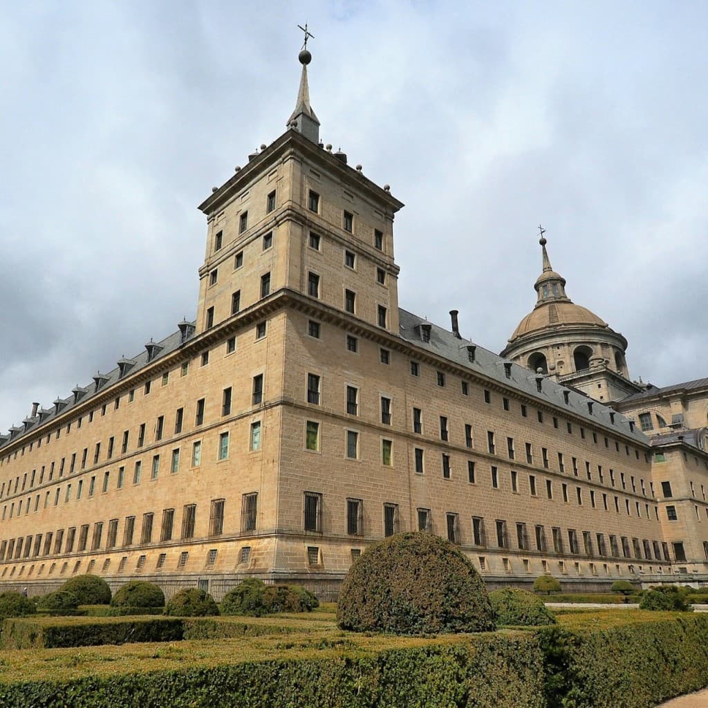 Royal Site of San Lorenzo de El Escorial: Entry Ticket + Guided Tour