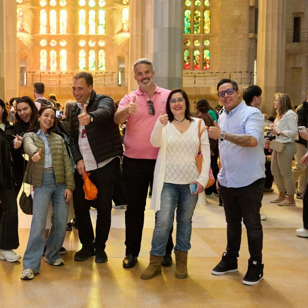 Sagrada Familia: Fast Track Ticket + Guided Tour