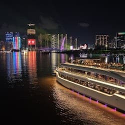 Saigon River: Dinner Cruise + Drinks