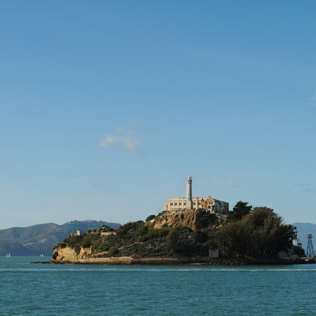 San Francisco: Alcatraz Island Entry + Hop-on Hop-off Bus