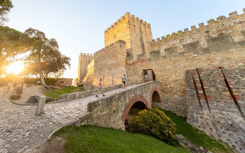 São Jorge Castle Tickets (Entry Tickets)