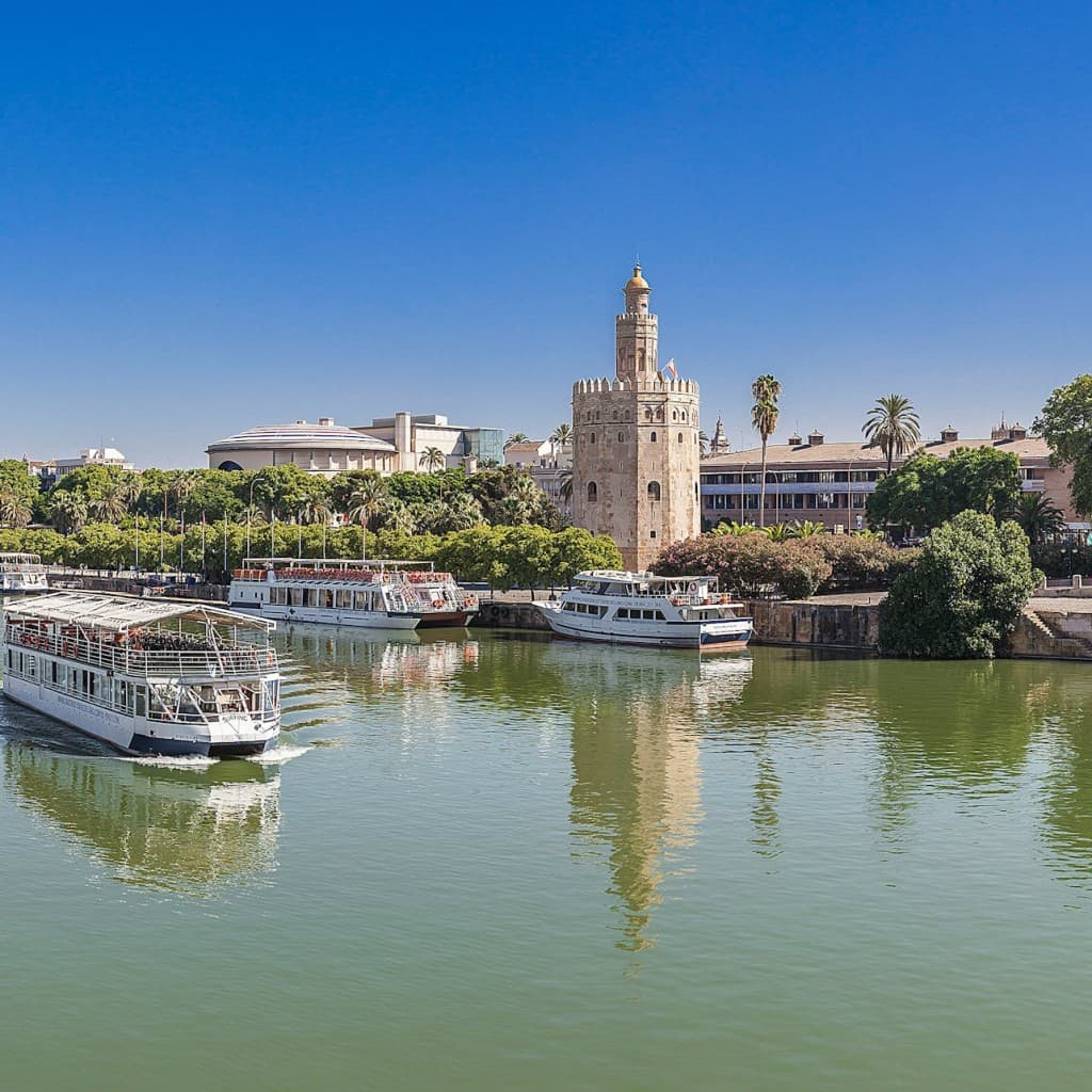 Seville: Sightseeing Cruise from Torre Del Oro