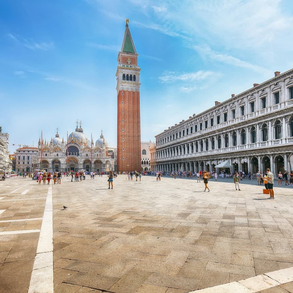 St. Mark's Basilica & Bell Tower: Hosted Entry + Audio Guide