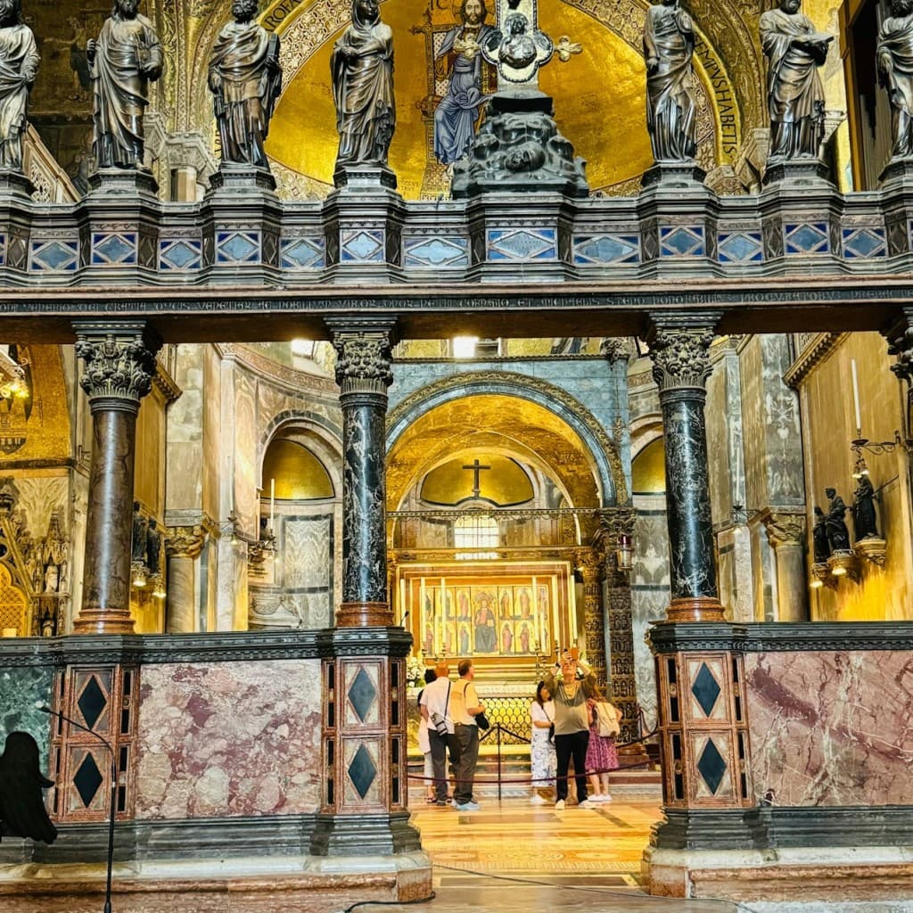 St. Mark's Basilica & Doge's Palace: Guided Tour + Terrace Access