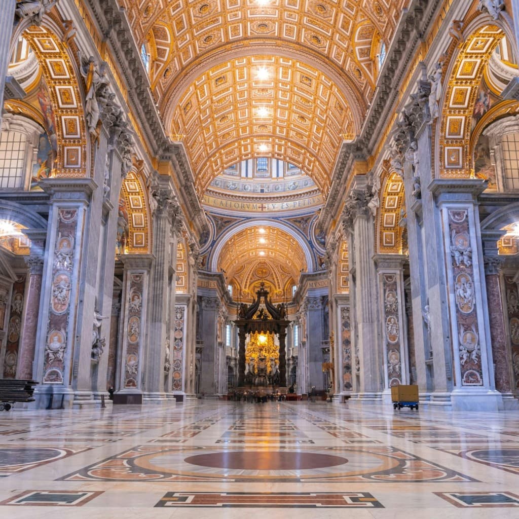 St. Peter's Basilica: Fast Track Entry + Audio Guide