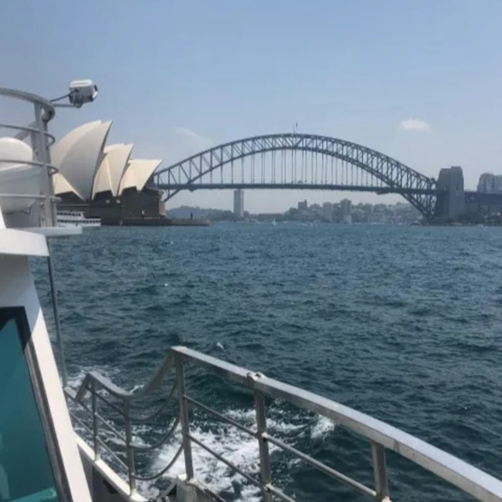 Sydney: Morning/Afternoon Sightseeing Cruise