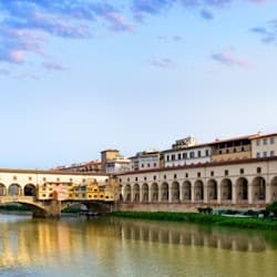 Uffizi Gallery & Vasari Corridor: Reserved Entry + Audio Guide App