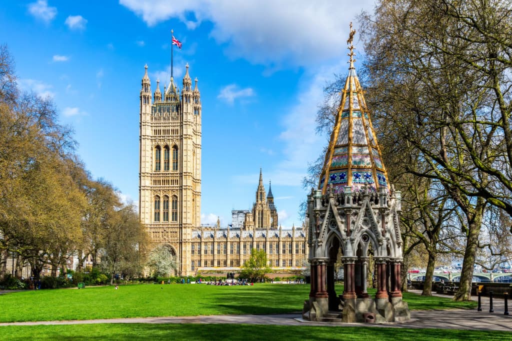 UK Houses of Parliament Self-guided Audio Tour (Houses of Parliament Self-guided Audio Tour)