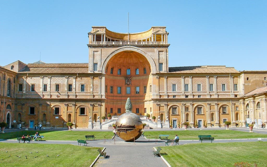 Vatican Museums & Sistine Chapel Skip-the-Line Tickets (Hosted Skip-the-Line Ticket)