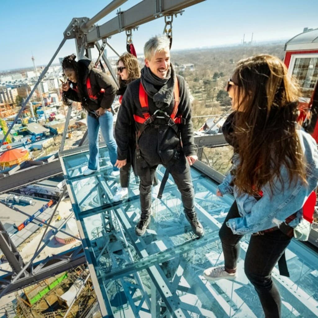Vienna's Giant Ferris Wheel: Platform 9 Ticket
