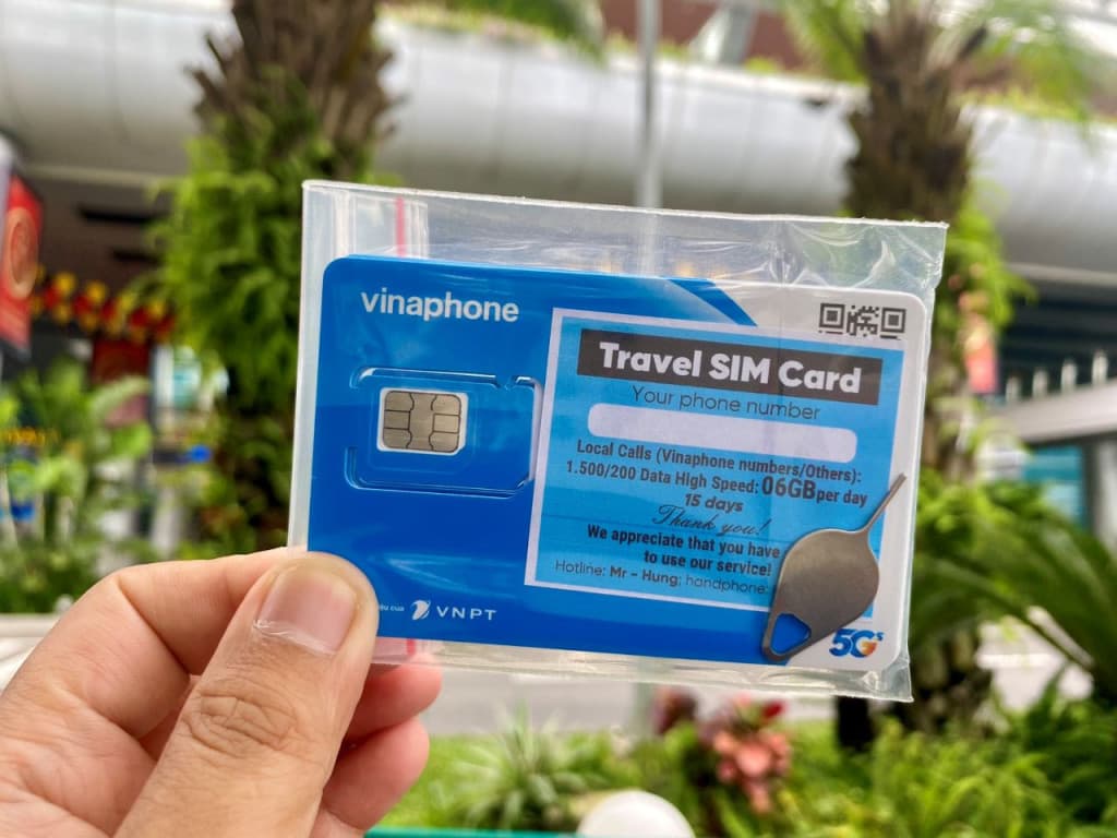 Vietnam 5G SIM Card (Da Nang International Airport Pickup) (Vietnam 5G SIM Card - 30 Days (6GB per day))