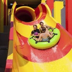 Warner Bros. Movie World, Sea World & Wet'n'Wild Gold Coast: 14-Day Pass