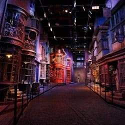 Warner Bros. Studio Tour: From Kings Cross