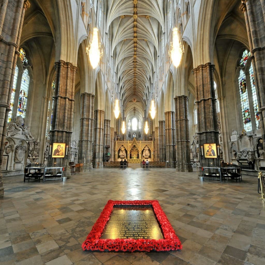 Westminster Abbey Guided Tour with Optional London Eye + Refreshment